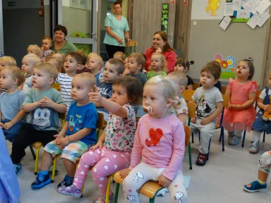 TEATRZYK "KRÓLEWNA ŻABKA". Zdjęcie nr 15