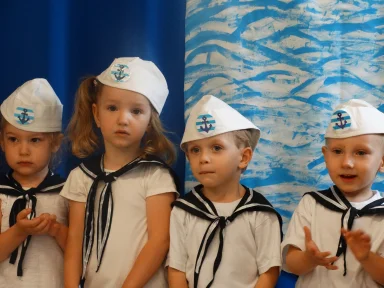 POŻEGNANIE DZIECI Z GR. III i II - 2017 r.. Zdjęcie nr 5
