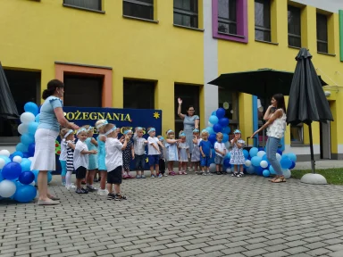 POŻEGNANIE DZIECI Z GR. II i III. Zdjęcie nr 23