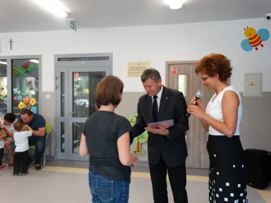 POŻEGNANIE DZIECI Z GR. III i II - 2017 r.. Zdjęcie nr 43