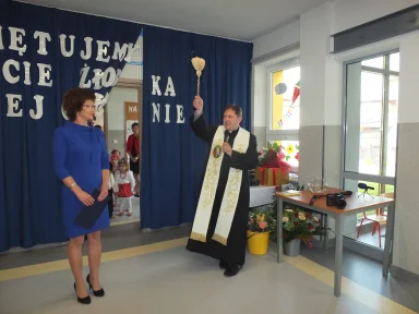 40 - LECIE ŻŁOBKA W NOWEJ ODSŁONIE - 27.05.2017r. . Zdjęcie nr 2