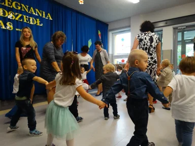 POŻEGNANIE STARSZAKÓW 2018 r.. Zdjęcie nr 10