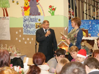 Spotkanie Wigilijno - Mikołajkowe 2013 r.. Zdjęcie nr 18