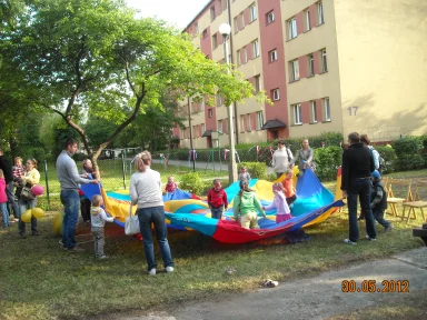 Festyn rodzinny z okazji Dnia Dziecka 2012 r. . Zdjęcie nr 19