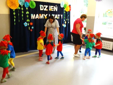 DZIEŃ MAMY I TATY 2024R.. Zdjęcie nr 68