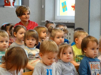 TEATRZYK "OPOWIEŚCI WIGILIJNE" W ŻŁOBKU.. Zdjęcie nr 23
