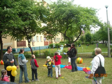 Festyn rodzinny z okazji Dnia Dziecka 2012 r. . Zdjęcie nr 21