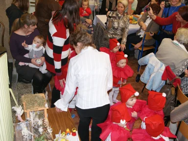 Spotkanie Wigilijno - Mikołajkowe 2013 r.. Zdjęcie nr 3
