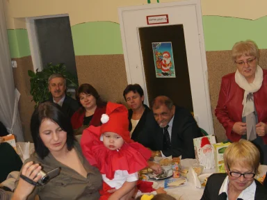 Spotkanie Wigilijno - Mikołajkowe 2013 r.. Zdjęcie nr 11
