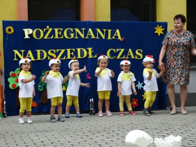 POŻEGNANIE DZIECI Z GR. II i III. Zdjęcie nr 12