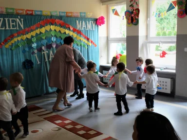 DZIEŃ MAMY I TATY 2023r.. Zdjęcie nr 47