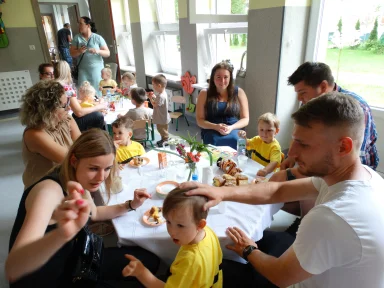 POŻEGNANIE DZIECI Z GR. II i III (2023r.). Zdjęcie nr 72