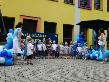 POŻEGNANIE DZIECI Z GR. II i III. Zdjęcie nr 14
