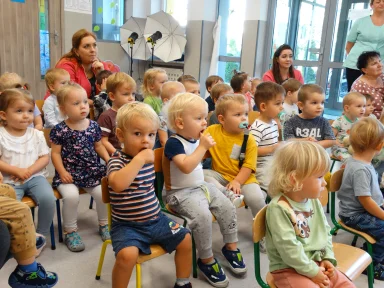TEATRZYK "KRÓLEWNA ŻABKA". Zdjęcie nr 11