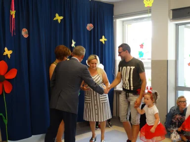 POŻEGNANIE DZIECI Z GRUPY III i II.. Zdjęcie nr 58