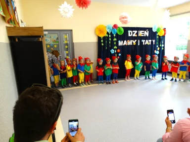 DZIEŃ MAMY I TATY 2024R.. Zdjęcie nr 58