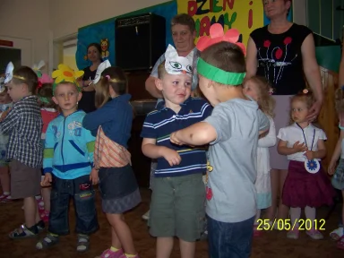 Dzień Mamy i Taty 2012 r.. Zdjęcie nr 15