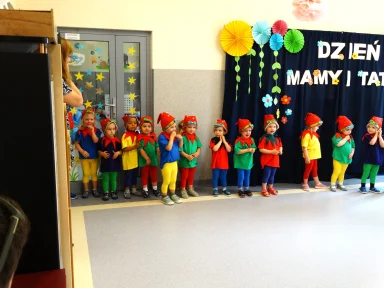 DZIEŃ MAMY I TATY 2024R.. Zdjęcie nr 60