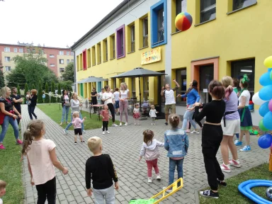 FESTYN RODZINNY W ŻŁOBKU 2022r.. Zdjęcie nr 135
