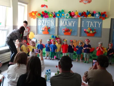 DZIEŃ MAMY I TATY 2025 r.. Zdjęcie nr 9