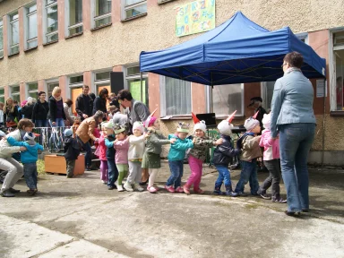 Festyn rodzinny z okazji Dnia Dziecka 2013 r.. Zdjęcie nr 9