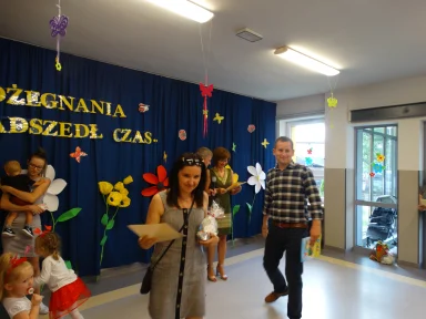 POŻEGNANIE DZIECI Z GRUPY III i II.. Zdjęcie nr 65
