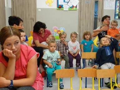 TEATRZYK "SMOK OBIBOK" W ŻŁOBKU. Zdjęcie nr 3