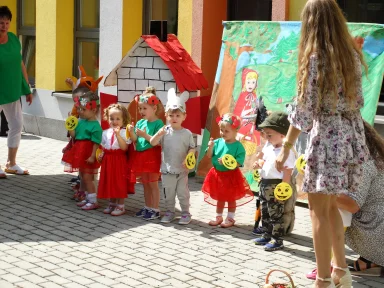 POŻEGNANIE DZIECI Z GR. II i III (2022r.). Zdjęcie nr 24