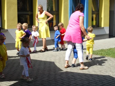 POŻEGNANIE DZIECI Z GR. II i III (2022r.). Zdjęcie nr 42