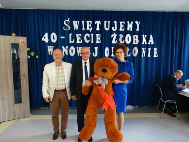 40 - LECIE ŻŁOBKA W NOWEJ ODSŁONIE - 27.05.2017r. . Zdjęcie nr 32