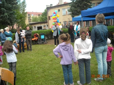 Festyn rodzinny z okazji Dnia Dziecka 2012 r. . Zdjęcie nr 7