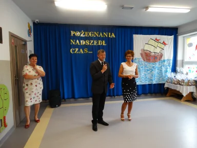 POŻEGNANIE DZIECI Z GR. III i II - 2017 r.. Zdjęcie nr 23