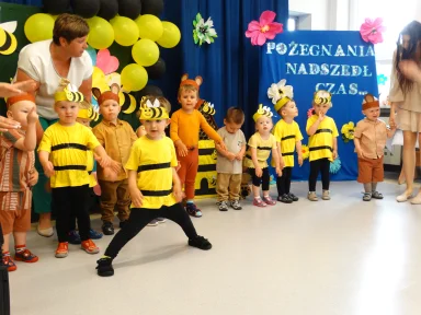 POŻEGNANIE DZIECI Z GR. II i III (2023r.). Zdjęcie nr 10