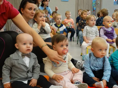 TEATRZYK "KRÓLEWNA ŚNIEŻKA". Zdjęcie nr 16