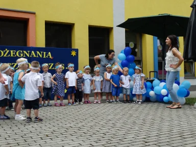 POŻEGNANIE DZIECI Z GR. II i III. Zdjęcie nr 17