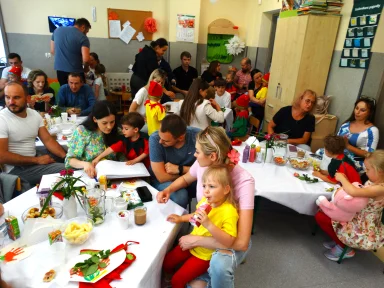 DZIEŃ MAMY I TATY 2024R.. Zdjęcie nr 93