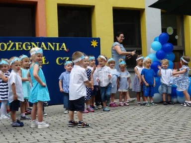 POŻEGNANIE DZIECI Z GR. II i III. Zdjęcie nr 21