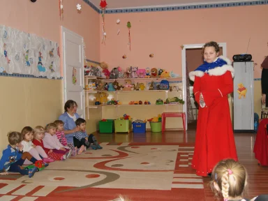 TEATRZYK "BALLADA O GRZECZNYM RYCERZU". Zdjęcie nr 5