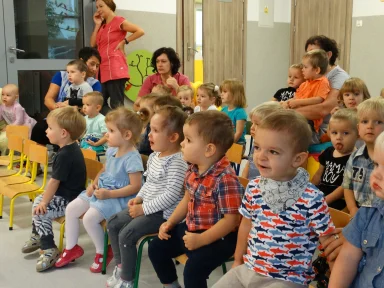 TEATRZYK "SMOK OBIBOK" W ŻŁOBKU. Zdjęcie nr 6
