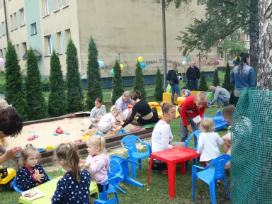 FESTYN RODZINNY W ŻŁOBKU 2022r.. Zdjęcie nr 26