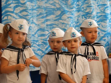 POŻEGNANIE DZIECI Z GR. III i II - 2017 r.. Zdjęcie nr 10