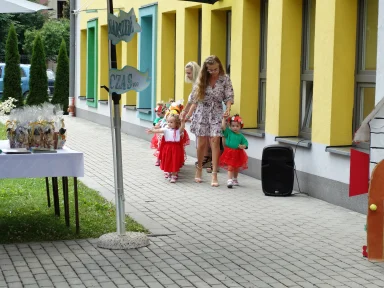 POŻEGNANIE DZIECI Z GR. II i III (2022r.). Zdjęcie nr 3
